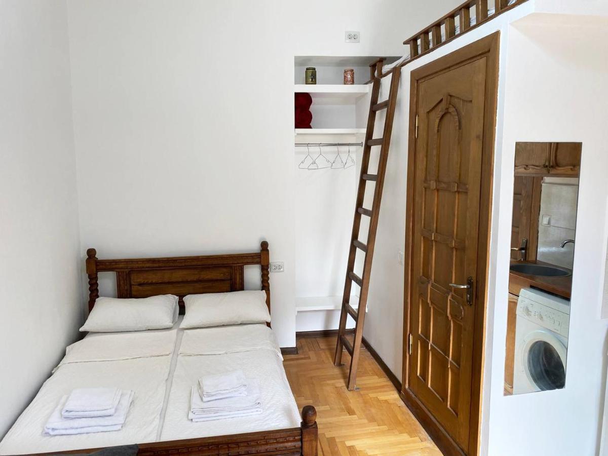 Appartamento Pretty House Tbilisi Esterno foto