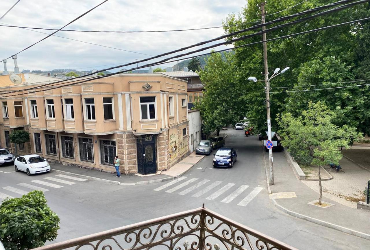 Appartamento Pretty House Tbilisi Esterno foto